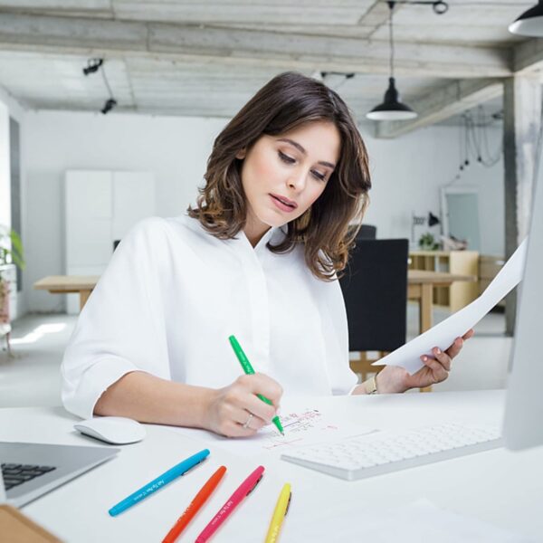 40 Medium Point Color Felt Tip Pens (Bulk) - Image 9