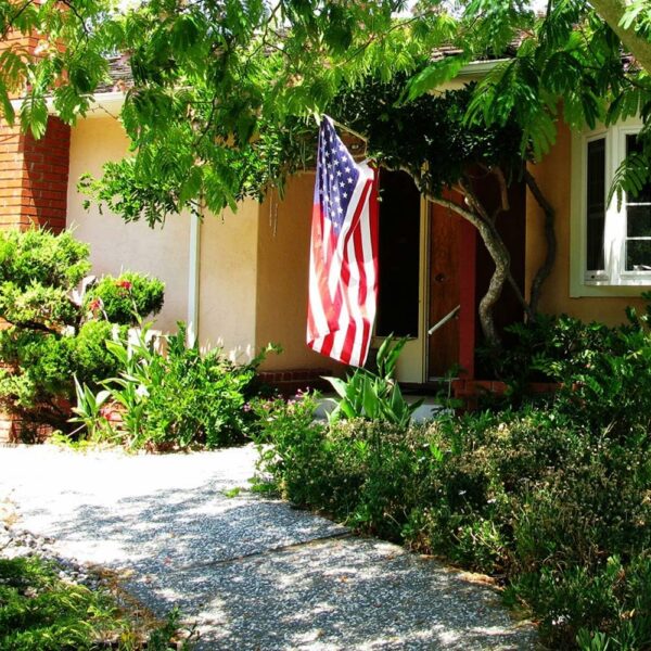 American Flag 4x6 FT Embroidered Stars, Sewn Stripes, Brass Grommets USA US Flag Polyester Long Lasting for Outdoor Use - Image 6
