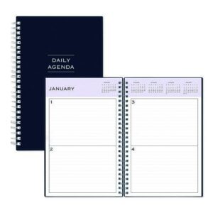 Perpetual Daily Planner, 8.5 x 5.5, Blue Cover, 52 Weeks: Undated