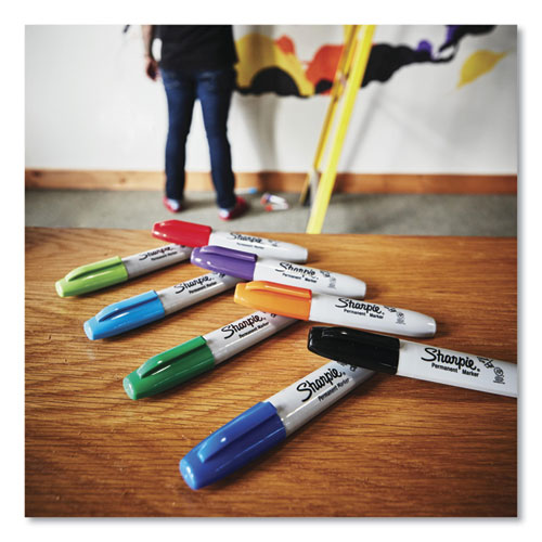 Chisel Tip Permanent Marker, Medium Chisel Tip, Black, Dozen - Image 5